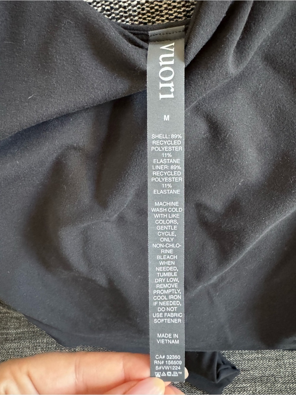 Vuori Black Scoop-Neck Bodysuit - Picture 4 of 5